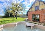 Location vacances Leominster - Private Country Retreat With Hot Tub-1