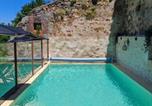 Location vacances Sigüenza - Duo Somnia, suites con jacuzzi y chimenea, only adults-2