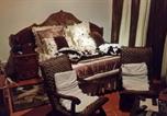 Location vacances East London - Charming Bb Room with Private Entrance in East London-1