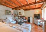 Location vacances Les Salles-du-Gardon - Gorgeous Home In Saint-Privat-Des-Vieux-4