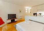 Location vacances  Centre historique de Porto - Historical Taipas Apartments by Vacationy-4