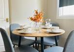Location vacances Southend-on-Sea - Beach Vibes in Southend-On-Sea by Artisan Stays I Weekly or Monthly Stay Offer I Free Parking I Sleeps 5-4