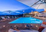 Location vacances Castel Giorgio - Tenuta Poggio Guiano by Posarellivillas-4