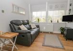 Location vacances Arnside - Woodland Lodge-4