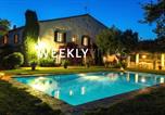Location vacances Cunit - Masia Sitges Mas Peirot Geniune Farmhouse 20 min walk from beaches 60 Heactares of Wine Fields Garden Ac Until 18 people-1