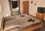Location vacances Frantiskovy Lázne - Ferienwohnung Bienenkorb-2