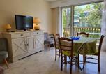 Location vacances Cabourg - Appartement T2 au cœur de Cabourg avec balcon, parking & acceptant animaux - Fr-1-465-16-4