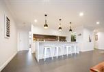 Location vacances Windmill Hill - Modern Home for Large Groups or Families-3