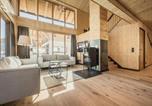 Location vacances Reutte - Modern chalet with sauna Your Bichlbach-2