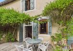 Location vacances Montignac - Gite mitoyen - 4 personnes - piscine commune-1
