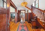 Location vacances Longview - Historic Heart of Downtown House-1