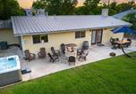Location vacances Fredericksburg - Porch & Pour - Hot Tub & Fire Pit-3