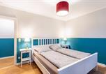 Location vacances  burren - Ferienwohnung im Torwärterhäuschen-1