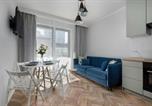 Location vacances Halle du Centenaire de Wroclaw - Tasteful Apartment Near Centennial Hall by Noclegi Renters-1