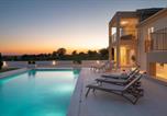 Location vacances Poličnik - Luxury Villa Morus with pool 50m2 gym-1