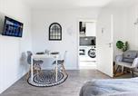 Location vacances Gelsenkirchen - Vaz Apartments Corporate Living ca 15 Min Messe u Hbf-1