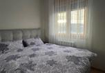 Hôtel Srebrenica - Luxury Kalman Centar Apartman-4