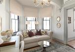 Location vacances Newport - Elegant Luxury Suite in Downtown Newport-4
