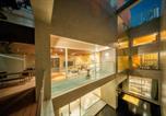 Location vacances  Quartier Odaiba - Azabu Modern House The Tokyo Tower can be seen from the villa 500m2-1