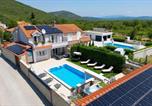 Location vacances Šestanovac - Villa Peaceful Valley with heated pool-4