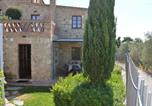 Location vacances Asciano - House with private garden in the Crete Senesi-1