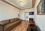 Location vacances Kiev - Apartments near Arena City-3