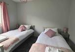 Location vacances Gloucester - Aminas Cottage women only accommodation-3
