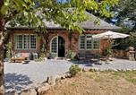 Location vacances Marche-en-Famenne - Romantic pavilion steeped in history-1