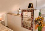 Location vacances  Blue Marlin Village Lido Adriano Ravenna - Urban Loft-2