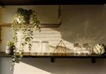 Location vacances  Musee du Village Bucarest - Elegant Central 2br - Walk to Old Town & Parliament-1