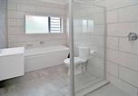 Location vacances Midrand - Amazing 1br, 2bath with River View in Waterfall-2