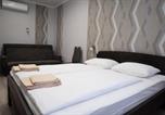 Location vacances Szeged - Gesztenye Apartman-1