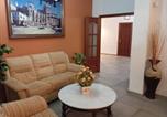 Location vacances Cañamero - Hostal Lujuan-1