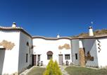 Location vacances La Calahorra - Cave House in Guadix with Private Pool-1