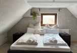 Location vacances Stuttgart - Small House park free at street-2