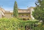 Location vacances Pernes-les-Fontaines - Nice Home In St Didier With Kitchen-1
