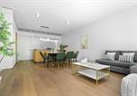 Location vacances Sydney - Center of Sydney 2 Bedroom Apartment with Balcony-3