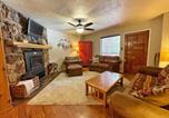 Location vacances Taos - Valley Condo 120 - Creekside - Wifi - Pet Friendly - Hot Tub - Fireplace - Washer - Dryer - Playground-3