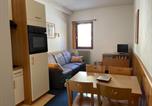 Location vacances  Pyrénées-Atlantiques - Studio à Gourette - 4 pers, piscine, wifi, animaux admis - Fr-1-859-27-2