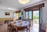 Location vacances Borso del Grappa - Beautiful Apartment In Rocca With House A Mountain View-4
