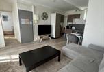Location vacances Bayeux - Lovely Normandy - Appt en centre ville de Bayeux-1