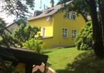 Location vacances Bad Elster - Ferienhaus in Bad Elster mit Kleinem Kamin-2