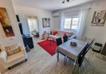 Location vacances  Barrage de l'Arade - Apartment Praia Rocha Seashell-3