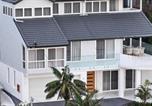 Location vacances One Mile - Sea Essence on Kingsley - Heated Pool and Stunning Views-3