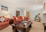 Location vacances St. Florence - Daisy Cottage - St Florence Parking-2