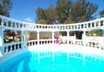 Location vacances Beaucaire - Villa Romantique-2