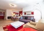 Location vacances  Haut lieu tectonique suisse Sardona - Apartment Seeperle-3