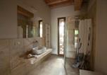 Location vacances  Province de Pise - Appartement mit Grill und Pool-3