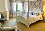 Hôtel Kendal - Storrs Gate House B & B No pets Allowed-2