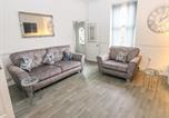 Location vacances Guiseley - Chestnut Lodge-4